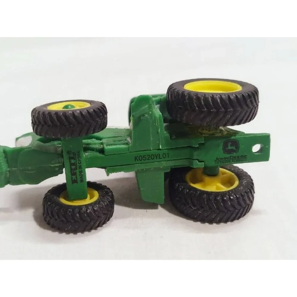 Vintage ERTL John Deere Tractor Diecast Toy Car Farm Equipment w/ Trailer Hitch